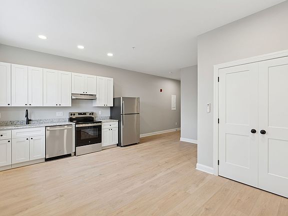 3rd image of 119 Main St #306