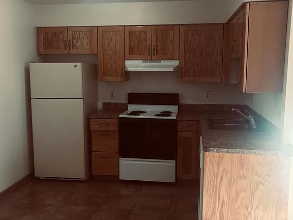 5th image of 633 Louisiana Blvd SE APT A