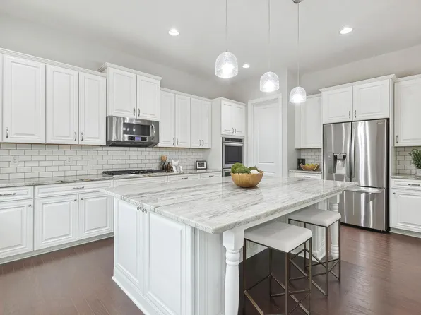 2440 Trenton Park Ln, Raleigh, NC 27607