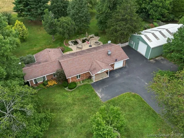 1070 Windrush Drive NW, Ramsey, IN 47166