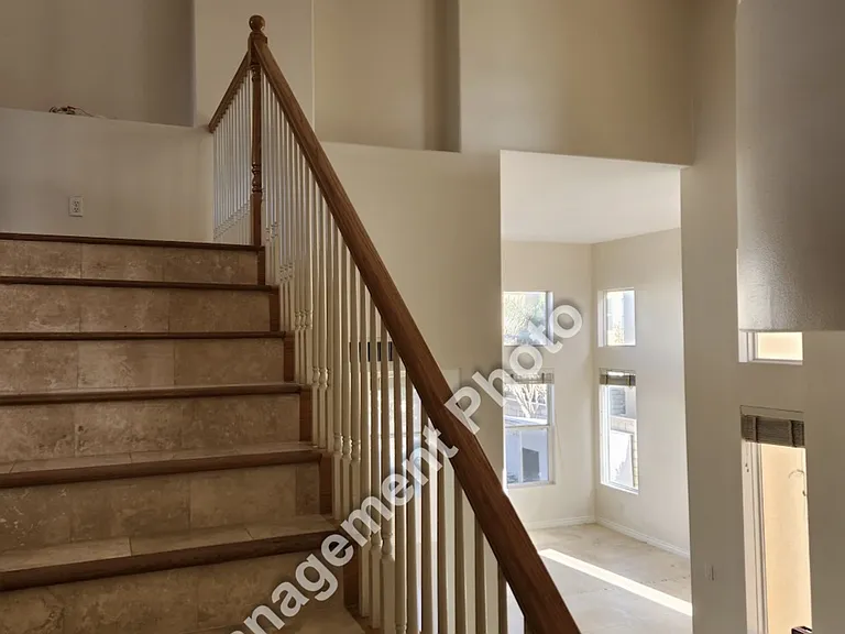 2759 Karoc Ct — Photo 5