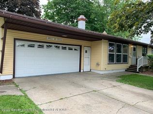 407 S Morton St, Saint Johns, MI