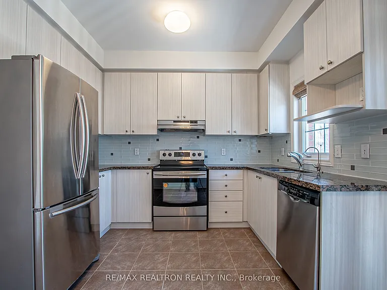169 N Finch Ave E — Photo 10