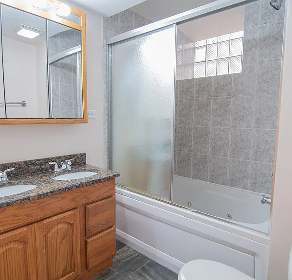 1546 N Mohawk St #1 — Photo 10