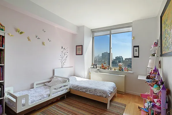 Sold by Corcoran | media 15