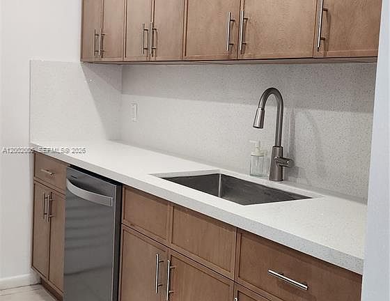 2nd image of 500 NE 2nd St APT 213