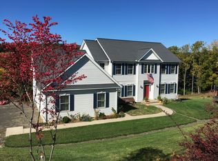 90 Carmel Hill Rd S, Bethlehem, CT 06751