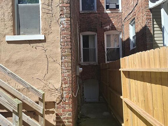 3rd image of 4505 Park Heights Ave