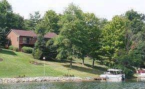 1st image of 19602 Knollwood Dr