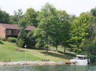 19602 Knollwood Dr, Lawrenceburg, IN 47025