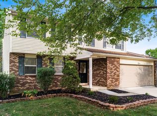 8796 Yates Point Ct, Powell, OH 43065