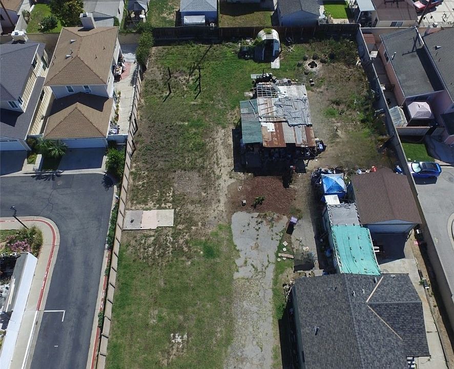 1st image of 3606 Golden Ave