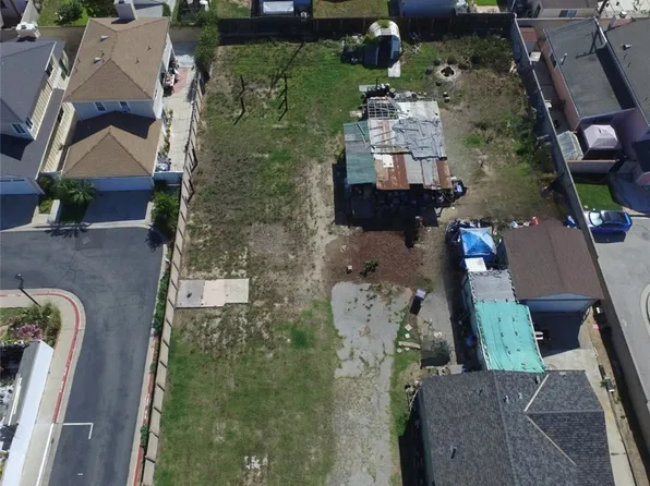 3606 Golden Ave, Long Beach, CA 90806