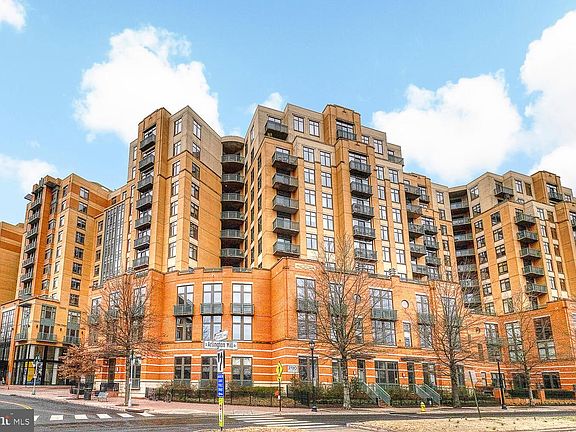 2nd image of 2720 S Arlington Mill Dr Unit 715