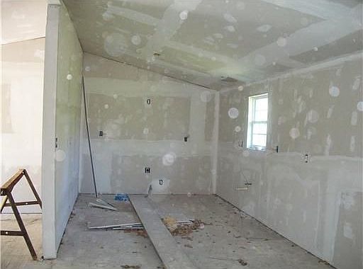 5th image of 3511 Olga Dr