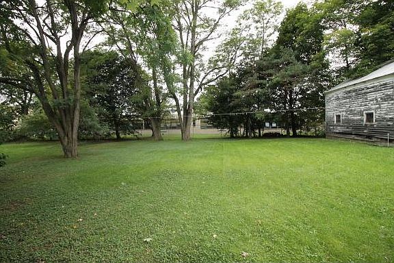 5th image of 200 S College Ave