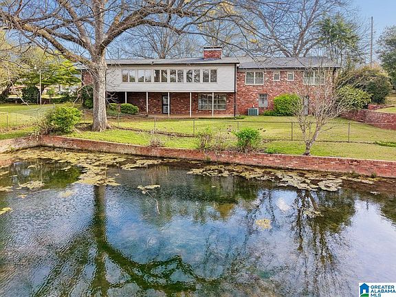 5th image of 876 Twin Lake Dr