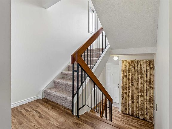 3rd image of 1491 E Berkley Dr NW