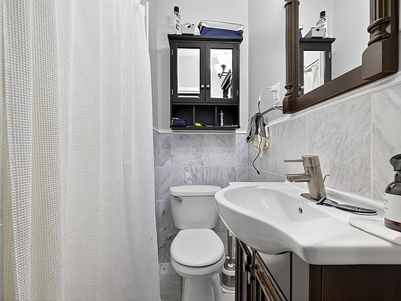5th image of 97 Beacon St #6B