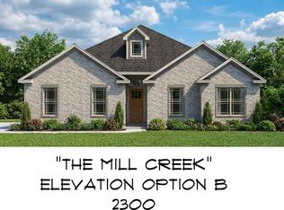 4 Crossroad Dr, Perry, GA 31069