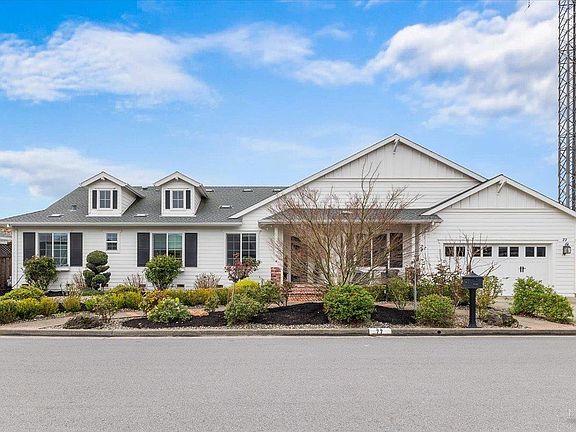 2nd image of 77 Chelsea Drive