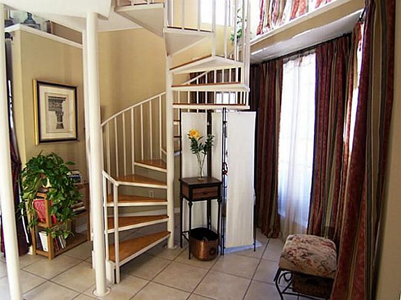 4th image of 18720 Vista Del Sol