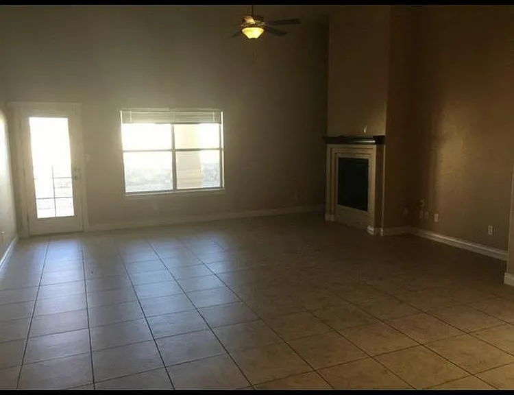 Living area.