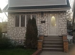 3119 Willow Ln, Bronx, NY 10461
