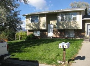 480 Harmony Dr APT B, Rifle, CO 81650