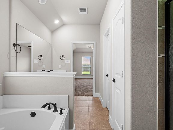 3rd image of 3027 Maverick Dr