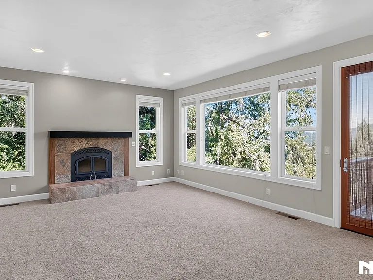 453 Dellwood Dr — Photo 10
