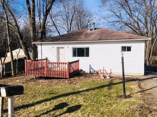 6453 Spring St, Ravenna, OH 44266