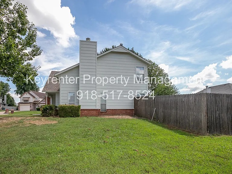 9504 E 99th Pl — Photo 41