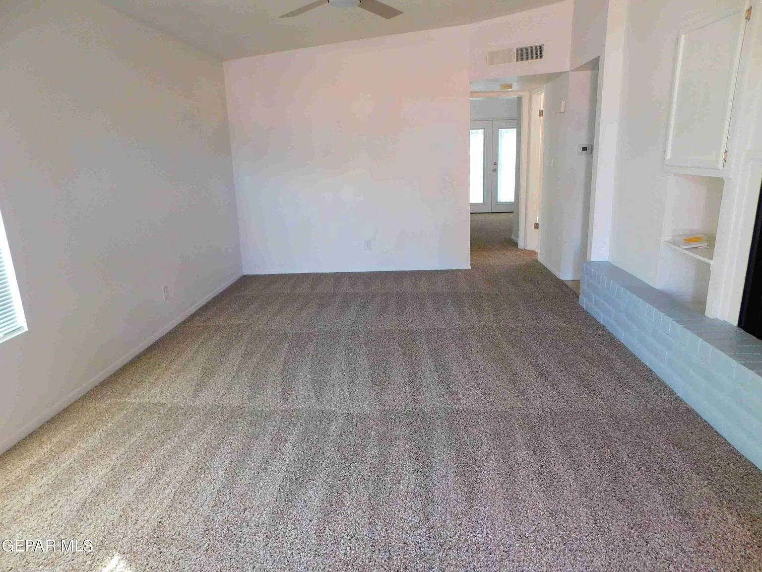 2 bed, 2.0 bath, 945 sqft, $1,300 — Photo 4