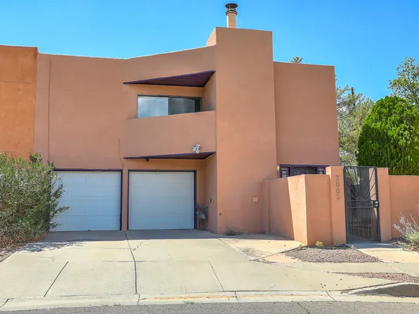 2005 Dartmouth Dr NE, Albuquerque, NM 87106