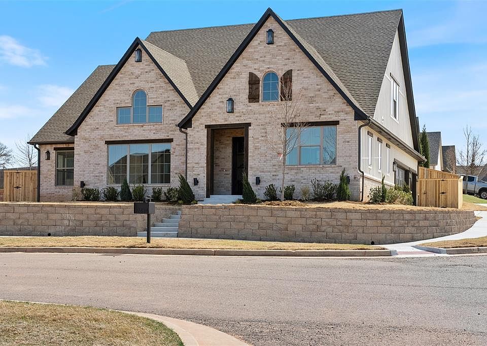 1st image of 2424 Amante Ct