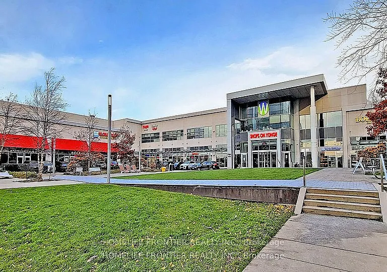 7161 Yonge St #2528 — Photo 32