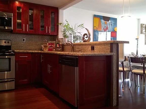 3rd image of 1915 Brickell Ave #1010C