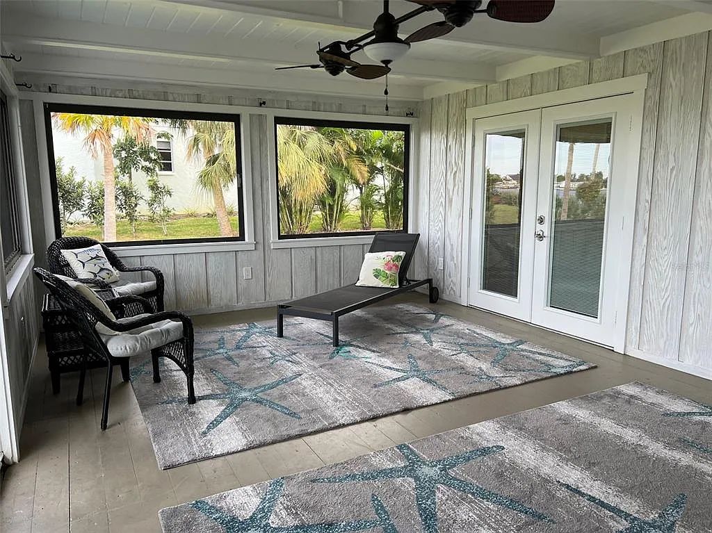 2 bed, 2.5 bath, 1544 sqft, $7,400 — Photo 3