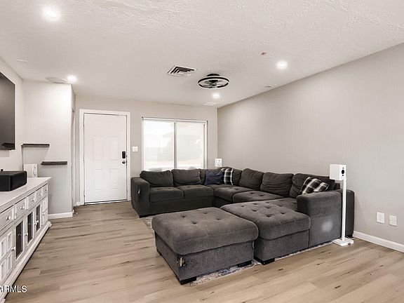 4th image of 7140 W MESCAL Street