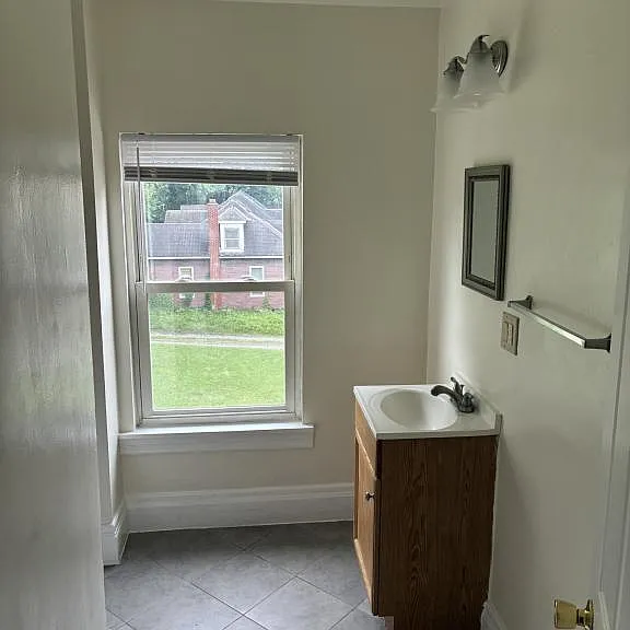 4229 4th Ave — Photo 8