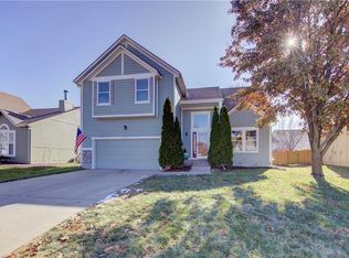 16787 W 155th Ter, Olathe, KS 66062