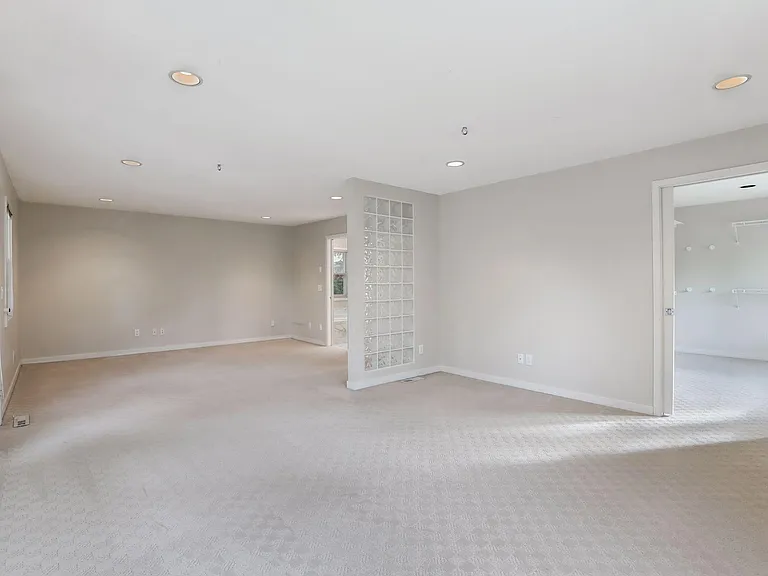 3721 Upton Ave S — Photo 12