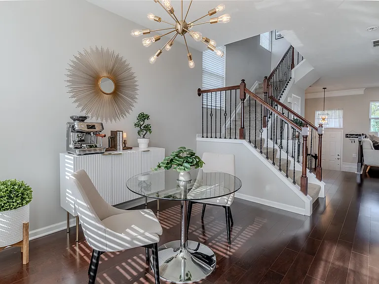 6180 N Pointe Dr — Photo 13
