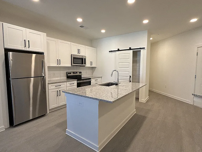 The Remy Apartments at LaGrange — Photo 63