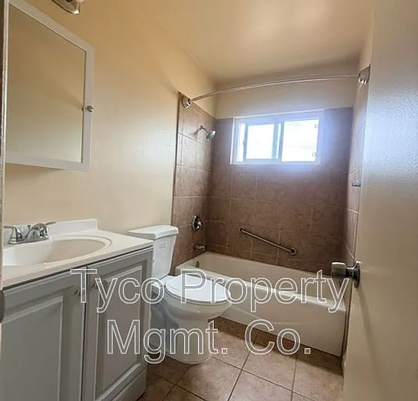 591 D St #J — Photo 5