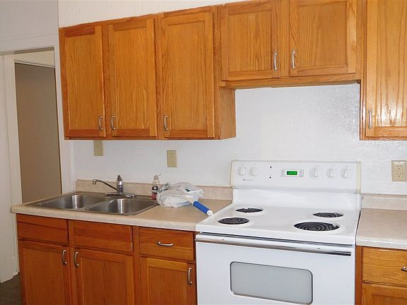 5th image of 1320 Wagner Ave