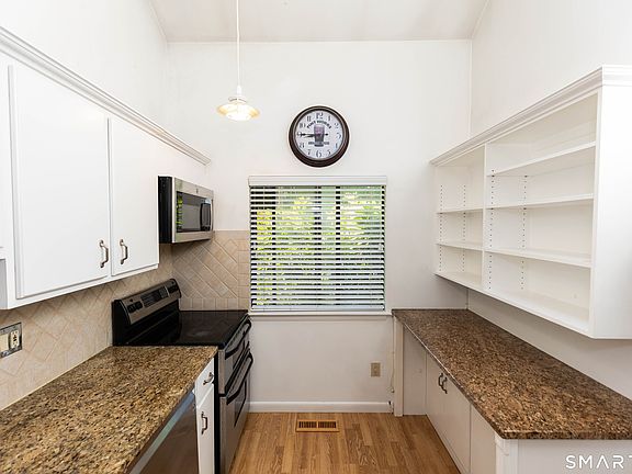 5th image of 9 Old North Stamford Road #35C