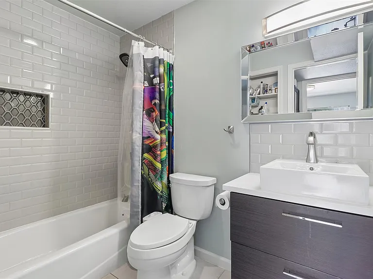 2450 Wickersham Ln #302 — Photo 14