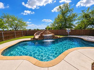 1632 Kawati Way, Krum, TX 76249